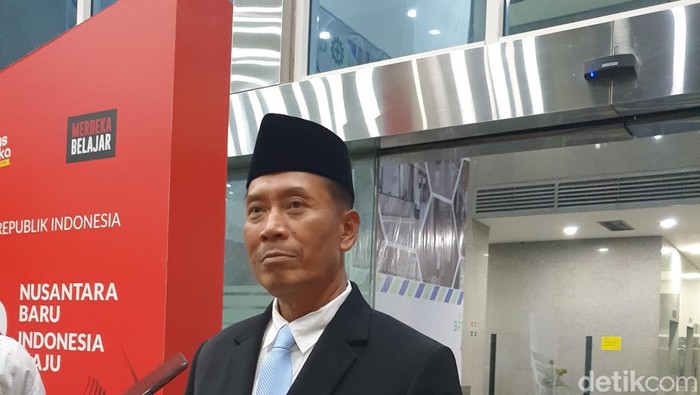 Wamen Dikti Soal Bahasa Portugis: Solusi untuk Pekerjaan di Luar Negeri?