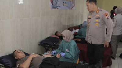 Polda Kalsel Berikan Darah Segar dalam Perayaan Hari Jadi Ke-74 Humas Polri!