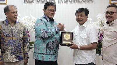 WamenTrans: Lahan Transmigrasi Kunci untuk Mewujudkan Kesejahteraan Rakyat!