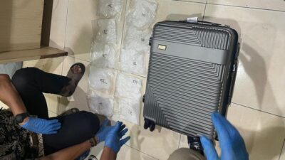2 Kg Sabu Ditemukan di Bandara Kendari, Penumpang Pesawat Ditangkap