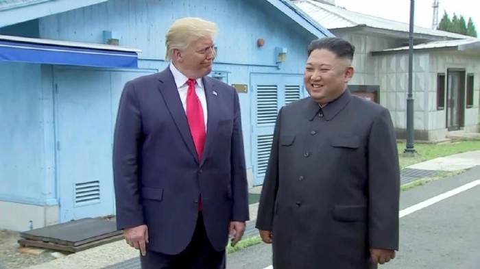 Korsel Ungkap Peluang Trump Temu Kim Jong Un Pekan Depan
