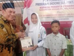 “Legislator Gerindra Berikan Harapan Baru, 100 Pelajar di Sidoarjo Terima Bantuan PIP”