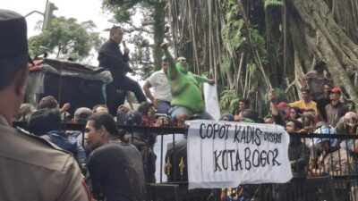 Buntut Panjang Sopir Angkot Bogor Ricuh hingga Pukul Dishub: Demonstrasi Berujung Kekerasan