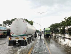Ahmad Luthfi Terjunkan Seluruh OPD Tangani Banjir di Semarang & Demak: Gubernur Beraksi Tacklenya Banjir