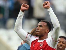 Arteta Harap-harap Cemas, Kehidupan Gabriel di Bawah Tanduk dokter