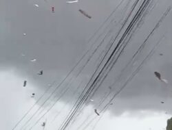 5 Keluarga Tercekik Banjir Setelah Puting Beliung Menerjang Bojonggede, Bogor