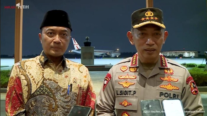 **Prabowo Bertemu Kapolri Sebelum ke Malaysia: Bicara Aman dan Strategi di Dalam Negeri**