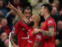 **”Bawa MU Tembus Empat Besar, Mbeumo Suka Tantangan! Simak Kisah Kemenangan Gila di Old Trafford”**