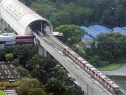Ketika Gangguan LRT Jabodebek Membuat Penumpang Berjalan di Atas Ketinggian, Hingga Gemetaran
