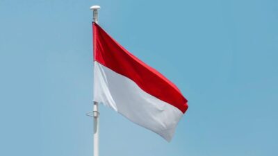 **Imbauan Khusus: Bendera Merah Putih Harus Terlihat di Hari Sumpah Pemuda 28 Oktober**