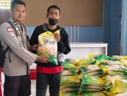 **Polisi di Riau Gelar Gerakan Pangan, Salurkan 98 Ton Beras Murah untuk Masyarakat**