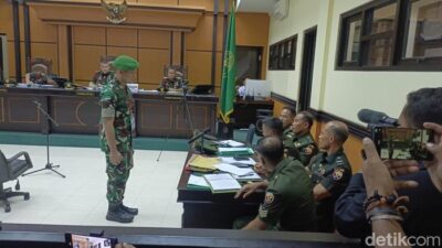“Danki Lettu Rahmad Didakwa Izinkan Anggota Aniaya Prada Lucky hingga Tewas: Kapolda Bertanggung Jawab?”