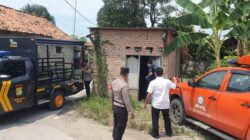Cikarang Shocked: Warga Temukan Mayat Pria Busuk di Rumah, Investigasi Polisi Sedang Berlangsung
