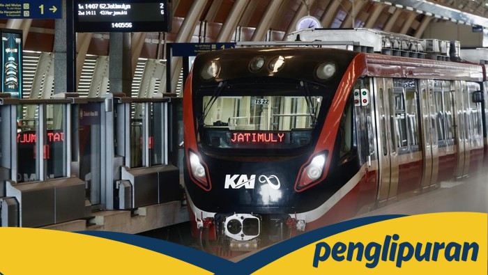 Penumpang LRT Dievakuasi Jalan Kaki, Lintasan Berbuntut Panjang dalam Krisis Transportasi