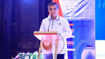 “Menaker Ajak Serikat Pekerja BUMN Siap Hadapi Disrupsi AI & Green Industry”