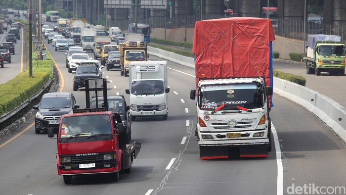 Truk ODOL Biang Kerok Jalan Hancur, Bikin Negara Rugi Rp 41 Triliun/Tahun: Krisis Infrastruktur yang Mengancam