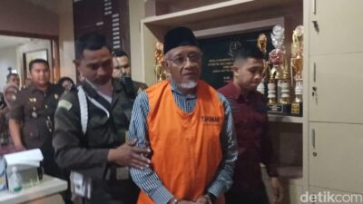Kejari Tahan Eks Bupati Sleman Sri Purnomo, Tersangka Korupsi Hibah Pariwisata, Jadi Sorotan Hukum!