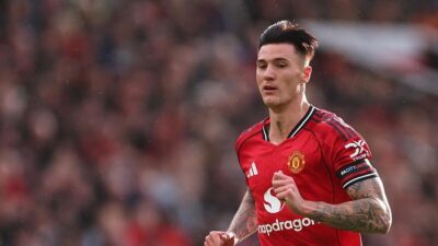 Berbatov: Sesko Harus Arogan, Marah pada Pemain-pemain MU, Inilah Masalah NyataMU!