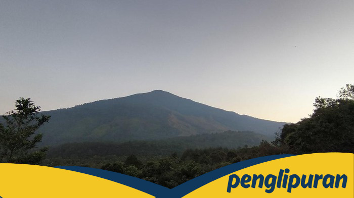 Mayat Pria Tanpa Identitas Ditemukan di Puncak Ciremai, Diduga Meninggal 10 Hari