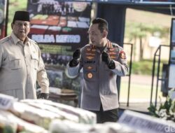 Prabowo: Polri Siap Hadapi Deraan Tuntutan Rakyat di Era Digital!