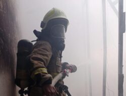 Kebakaran Bikin Nekad, Ratusan Juta Hilang dalam Sekejap