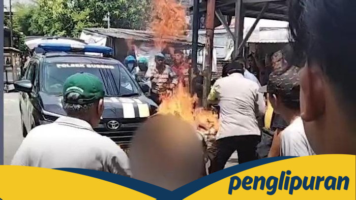 Geger Pencuri Motor Diikat dan Dibakar Massa di Surabaya - Update 1