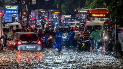 Banjir Mendatang? Simak Tips Hadapi Banjir: Sebelum, Saat dan Sesudah yang Wajib Diketahui