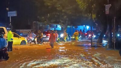 Air Sungai Meluap, 6 Kecamatan di Kabupaten Bandung Dihantam Banjir!