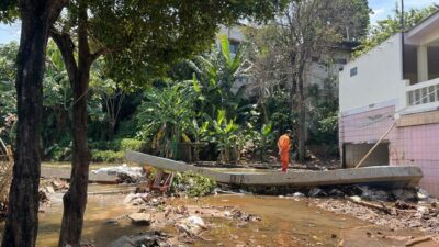 Tanggul Baswedan Jebol, Desa Terancam oleh Banjir Bandang!