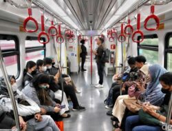 “Cara Naik LRT Pakai QRIS Tap, Simak Langkah-langkahnya! Ini Rahasia Migrasi ke Transportasi Cerdas!”