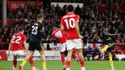 “Nottingham Vs MU: Setan Merah Takluk dalam Pertarungan Seru 2-2!”