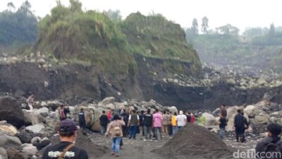 Bareskrim Gerebek Tambang Ilegal di Lereng Merapi, Omzet Capai Rp 3 T – Update 1
