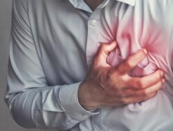 Waspadai Sakit Dada Ini, Bisa Jadi Tanda Penyakit Jantung