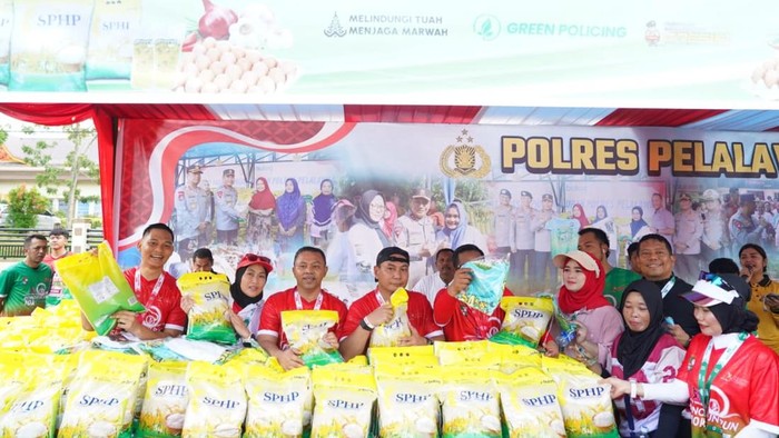 Gerakan Pangan dan Bazar UMKM Sukses Sambut HUT Pelalawan, 7 Ton Beras Terjual dalam Waktu Singkat