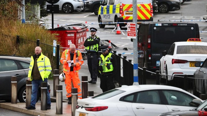 Polisi Inggris Klaim Serangan di Kereta Bukan Terorisme