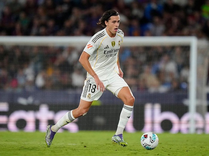 Real Madrid Bersorak, Kembali Rebut Takhta Tanpa Gol