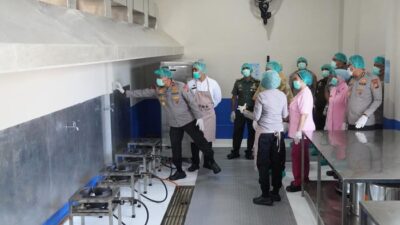 BGN Apresiasi SPPG Polda Riau, Prestasi Memikat Standar Gizi Nasional!