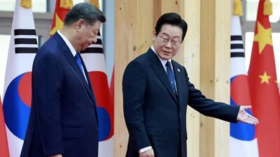 **Xi Jinping Beri Ponsel ke Presiden Korsel, Canda Soal mata-mata**