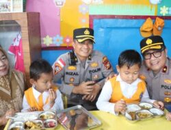 SPPG~Polres~Meranti~Perdana~Distribusi~MBG~Menu~Ayam~Kremes~hingga~Anggur~Wow~Inovatif~Sosial~Baru~Terungkap