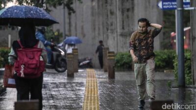 5 Asupan Pendongkrak Imun saat Cuaca Serba Tak Menentu: Tips untuk Tetap Sehat di Musim Hujan