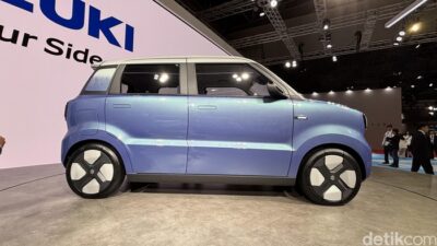 “Suzuki Hadirkan Mobil Listrik Seukuran Karimun Wagon R, Indonesia Siap Dijagokan?”