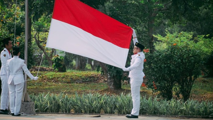 **Upacara Bendera Hari Pahlawan 2025: Jadwal hingga Susunan Acara yang Wajib Diketahui**