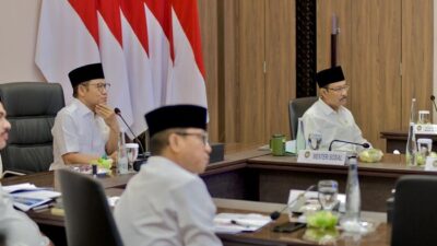 **Kemensos Hadirkan Skema Masa Depan untuk Lulusan Sekolah Rakyat, Gus Ipul: Tak Boleh Ada Pengangguran!**