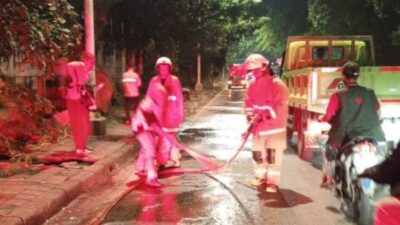 Tumpahan Oli di Kelapa Gading: Delapan Pemotor Tewas, Damkar Segera Turun Tangan