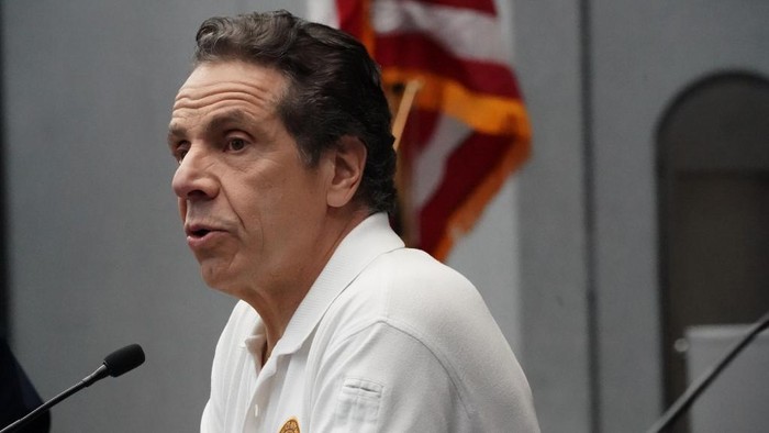 **Andrew Cuomo Menerima Kekalahan, Beri Selamat kepada Zohran Mamdani dalam Pilwalkot New York**