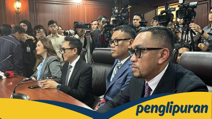 Diskorsing, Sahroni-Nafa Urbach-Eko Patrio Tak Dapat Hak Keuangan dari DPR - Update 1