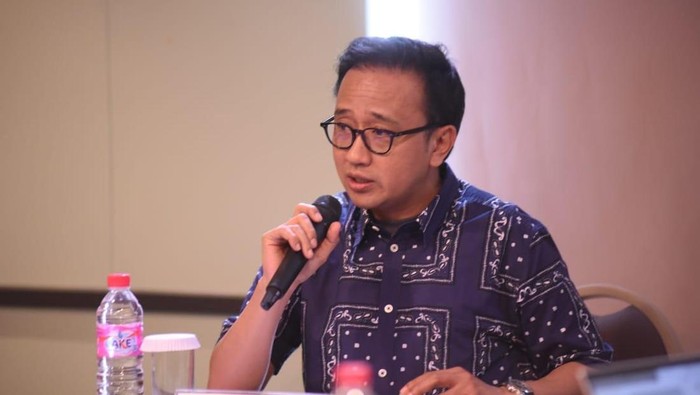 F-Gerindra DPR Dukung Pemberian Gelar Pahlawan ke Soeharto, Menuai Kontroversi besar!