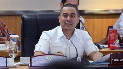 Pimpinan DPRD DKI Minta Pemprov Gercep Urai Macet Parah Saat Hujan Lebat, Dukung Modifikasi Cuaca untuk Antisipasi Banjir