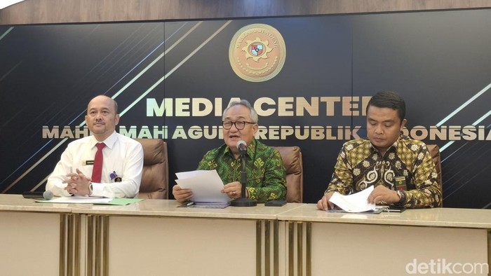 Hakim Kasus Topan Ginting Teror Telepon Misterius Sebelum Rumahnya Kebakaran