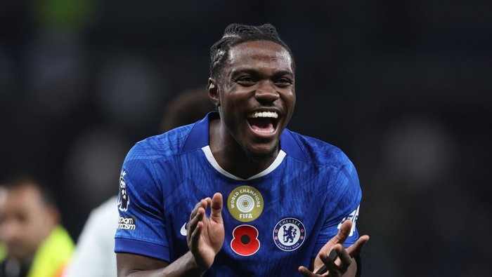 **Romeo Lavia Cedera Kaki Saat Chelsea vs Qarabag, Cedera Keempat di Chelsea**